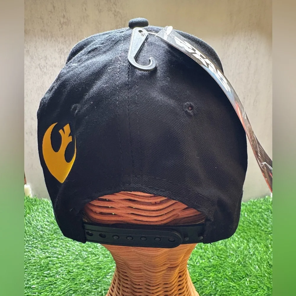 NWT Disney STAR WARS “May The Force Be With You”-Snap Back-Adjustable Cap - Picture 4 of 9